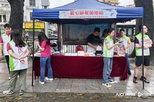 乔-戈麦斯：我们和巴西都想获胜，并没有把这当作一场友谊赛